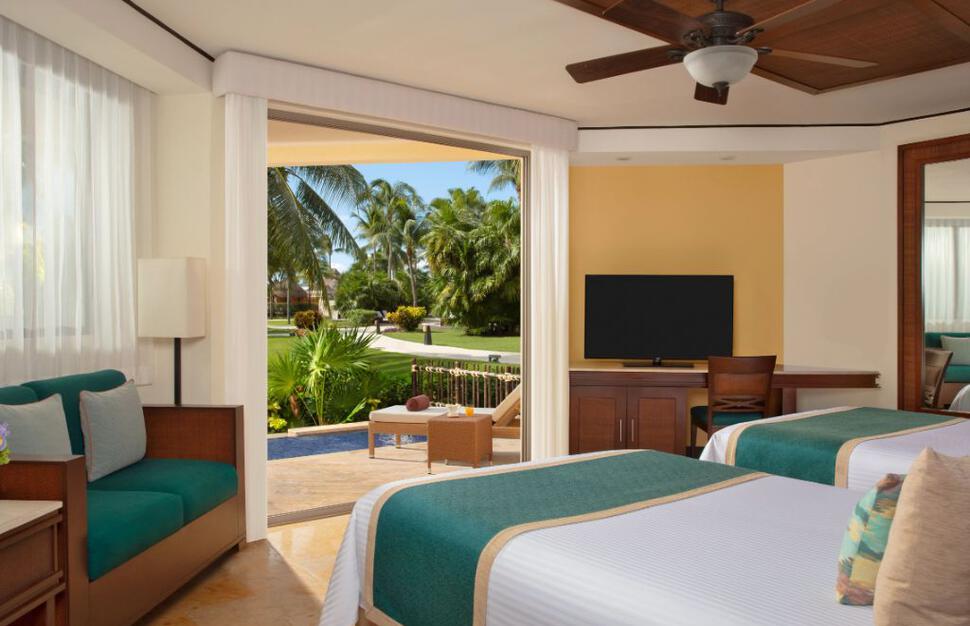 Dreams-Riviera-Cancun-Resort-Spa-7.jpg