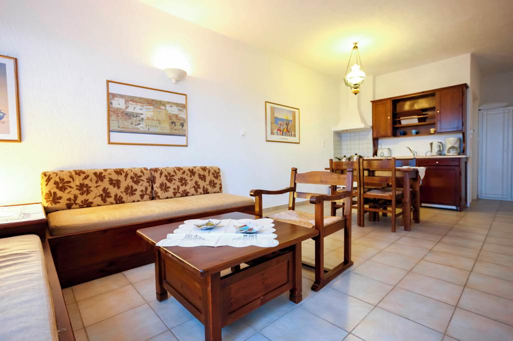 JSI_82303_Akistis_Hotel_Skopelos_0320_05.jpg