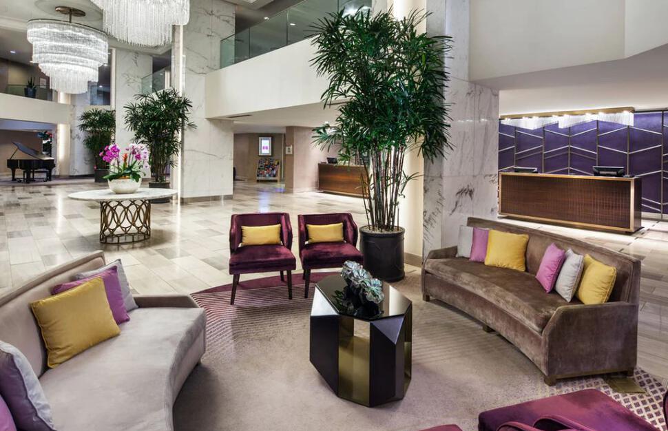 Sheraton-Gateway-Hotel-Los-Angeles-Airport-2.jpg