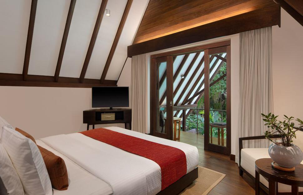 Adaaran-Select-Meedhupparu-Prestige-Water-Villas-Maldives-22.jpg