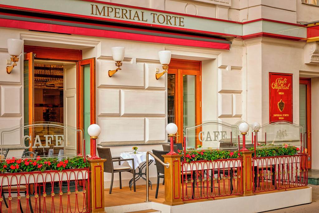 VIE_85745_Hotel_Imperial_a_Luxury_Collection_Hotel_Vienna_0723_21.jpg