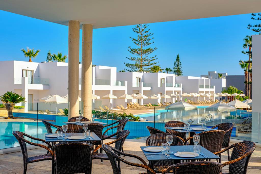 LCA_74456_Atlantica_Panthea_Resort_0524_10.jpg