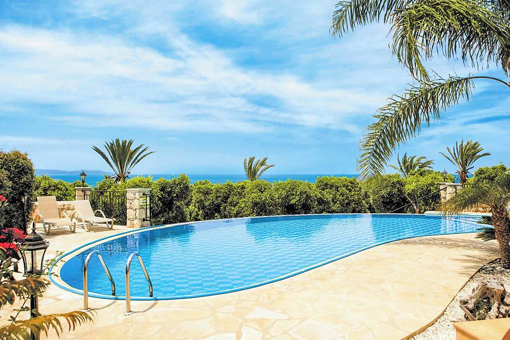 PFO_86565_Villa_Stavroulla_Paphos_1223_02.jpg