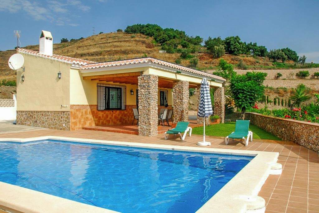 AGP_86756_Villa_Andrea_Nerja_1223_09.jpg