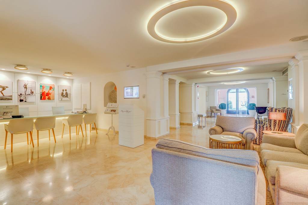 PMI_467_Hotel_Illa_d'Or_&_Illa_d'Or_Club_Apartments_1223_11.jpg