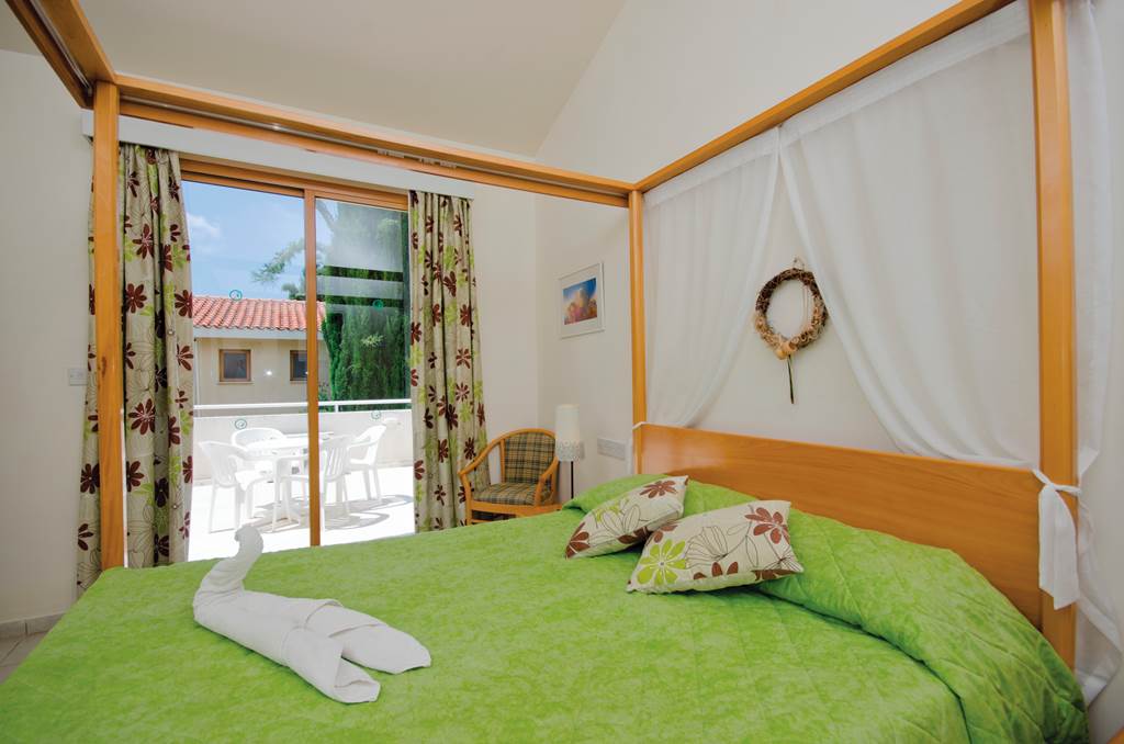 PFO_83864_Natura_Beach_Villas-_Two_Bedroom_Villa_0922_11.jpg