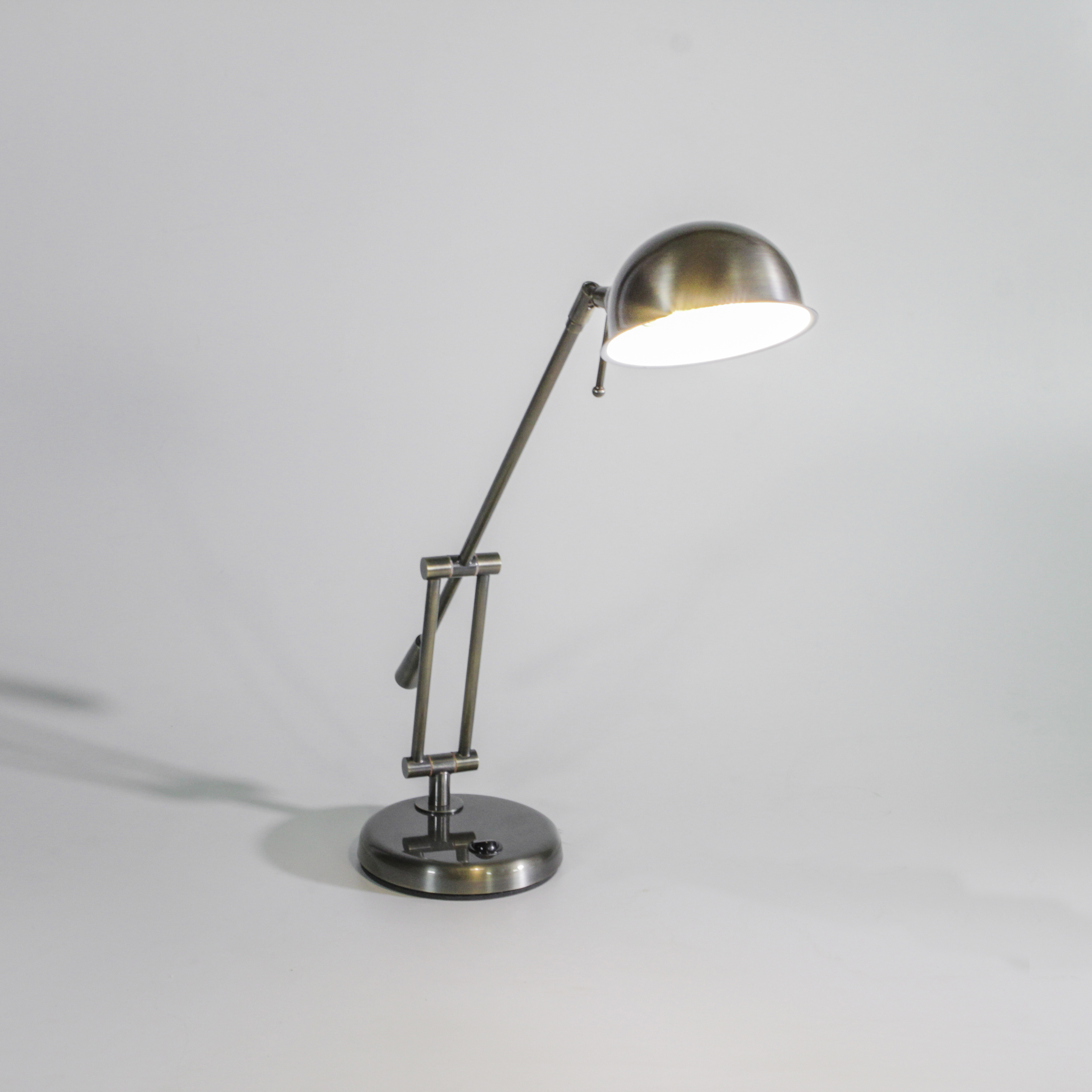 Luminária de Mesa Danny – iluminação de mesa