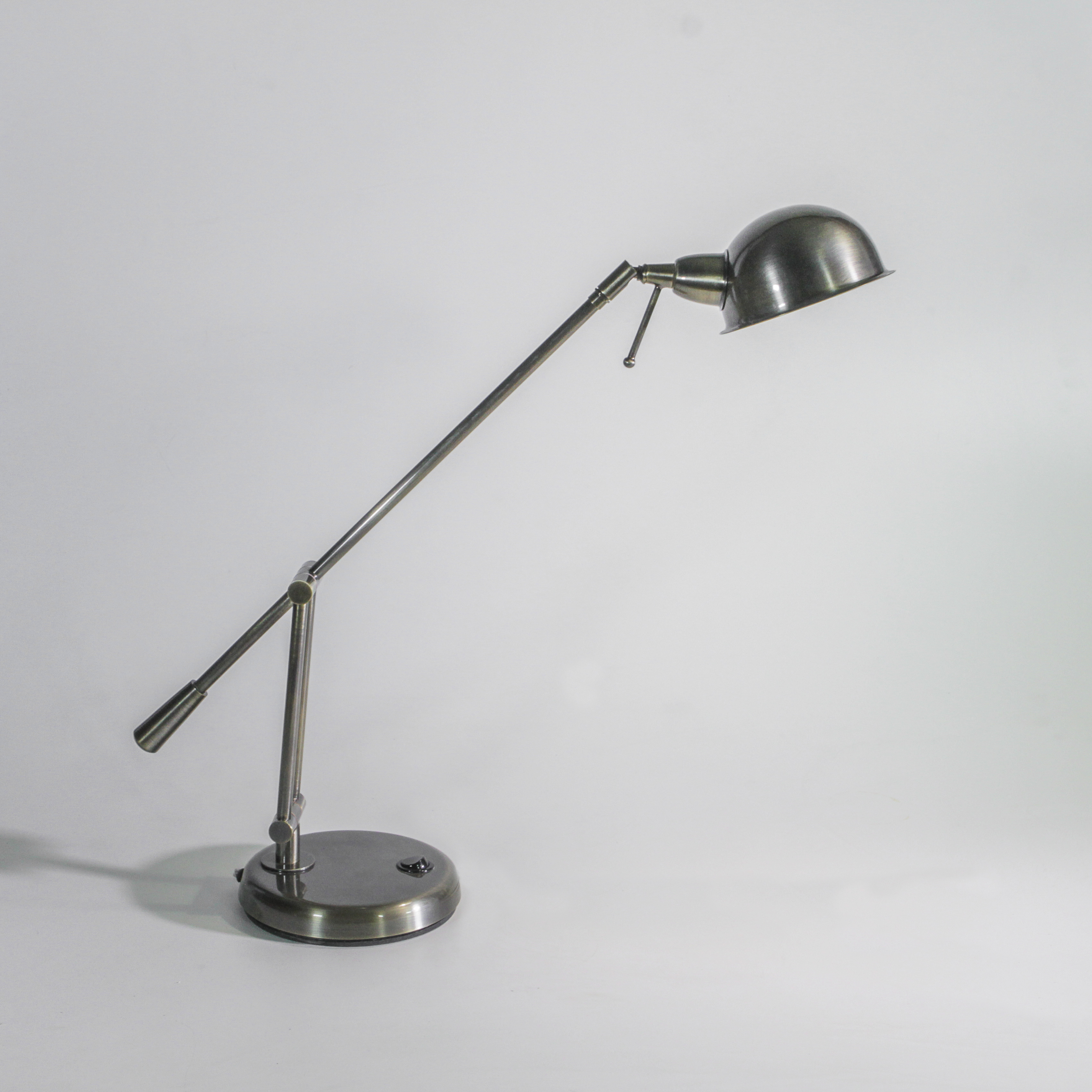 Luminária de Mesa Danny – iluminação de mesa