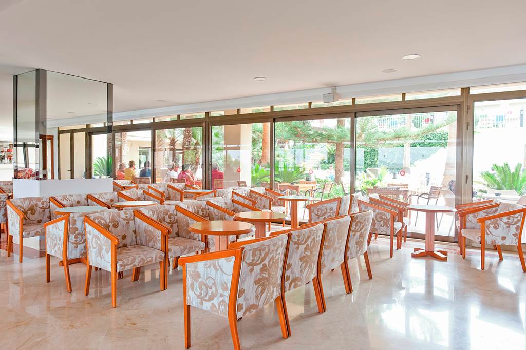 MAH_3599_Club_Hotel_Aguamarina_1019_03.jpg