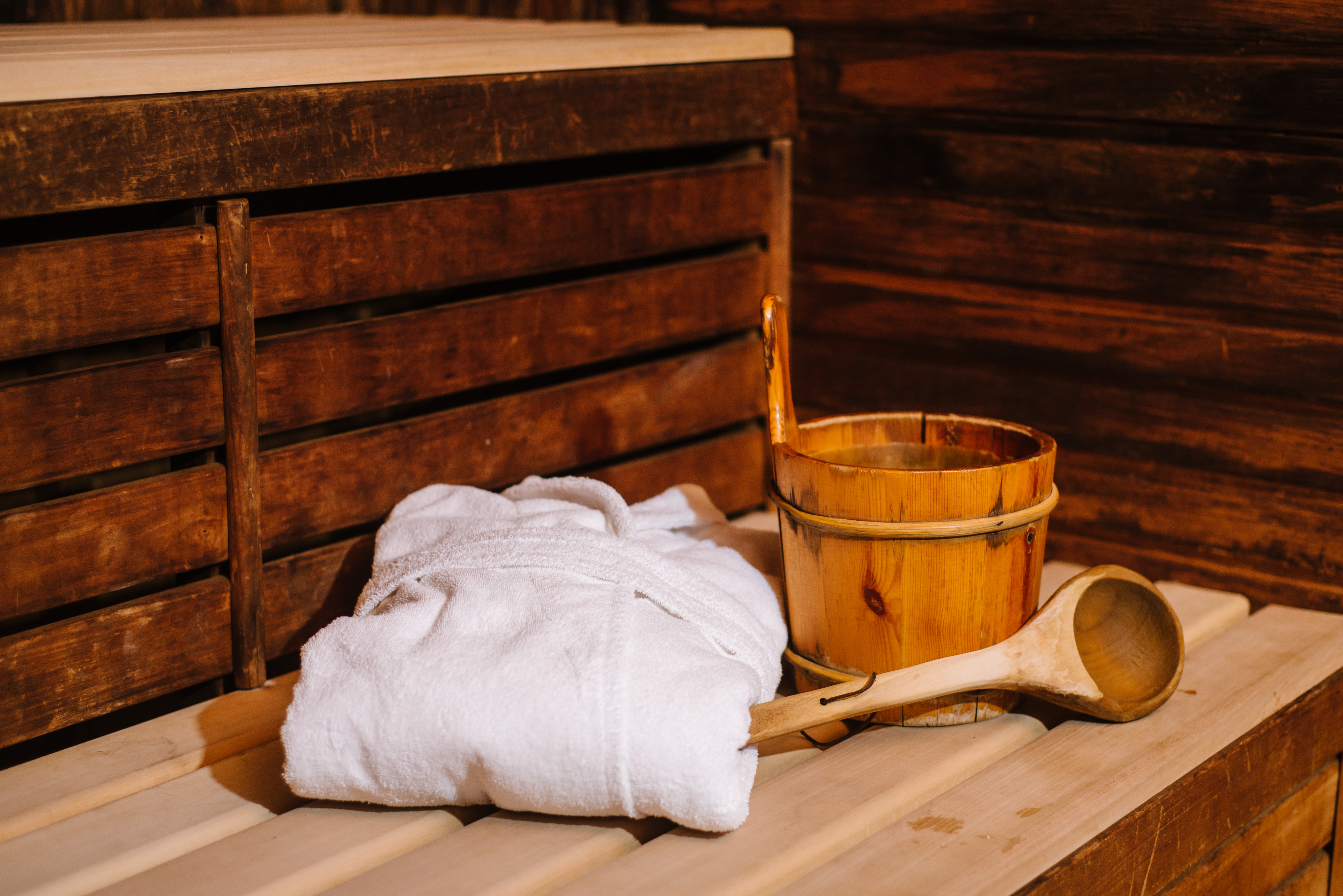 Dry Sauna & Herbal Steam Bath