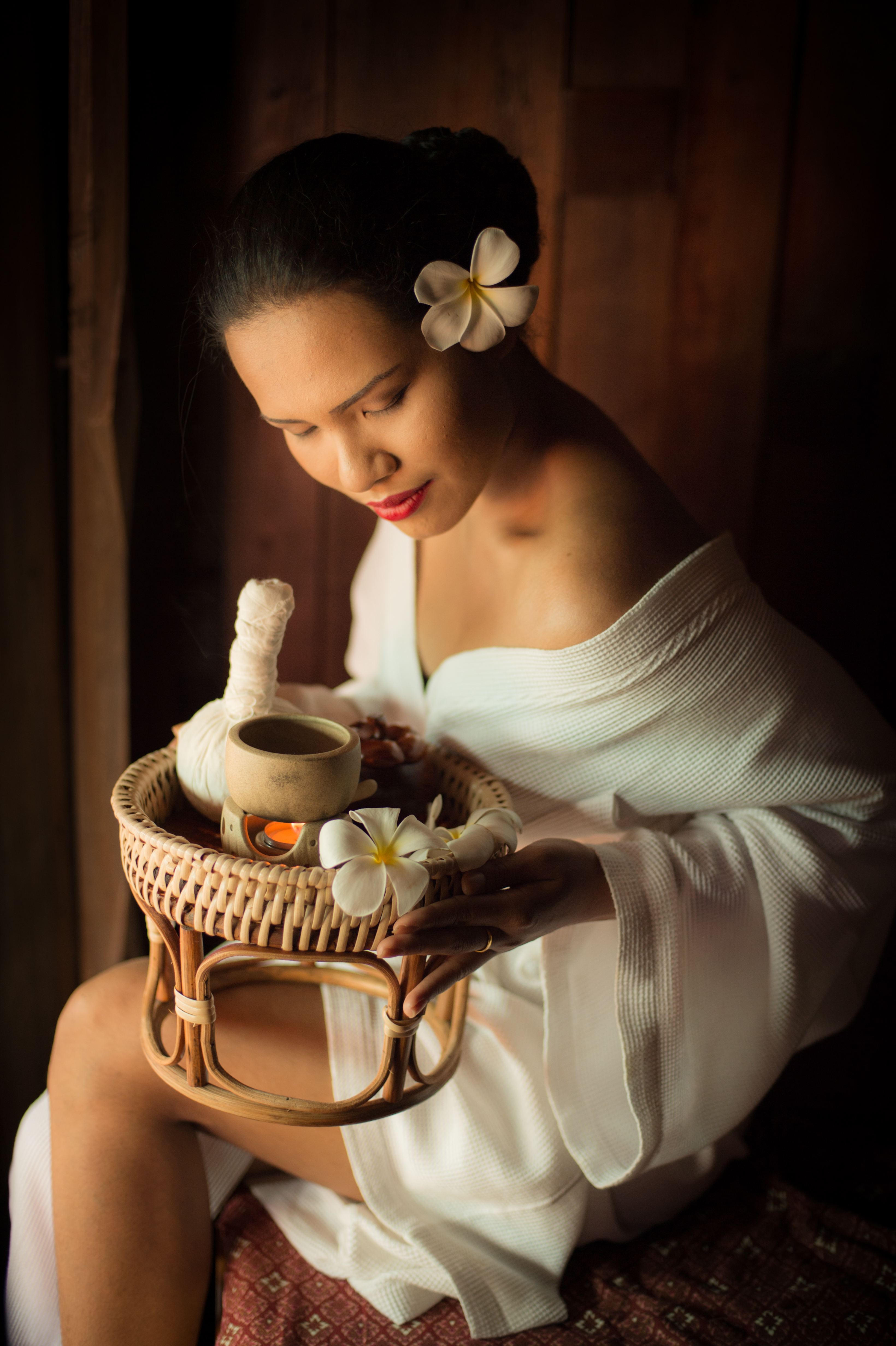woman-looking-massage-basket.jpg