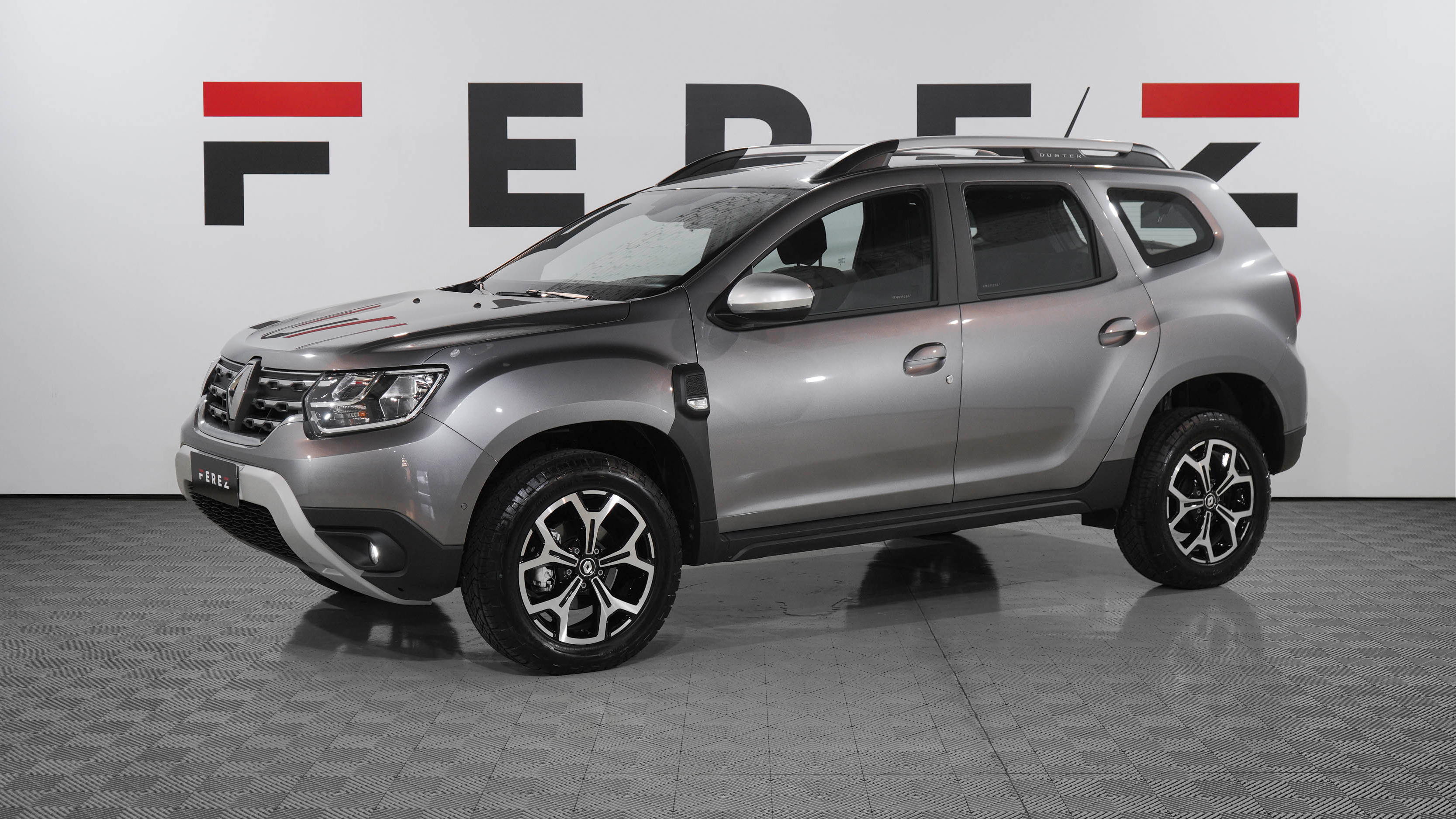 renault DUSTER 1.3T ICONIC AT