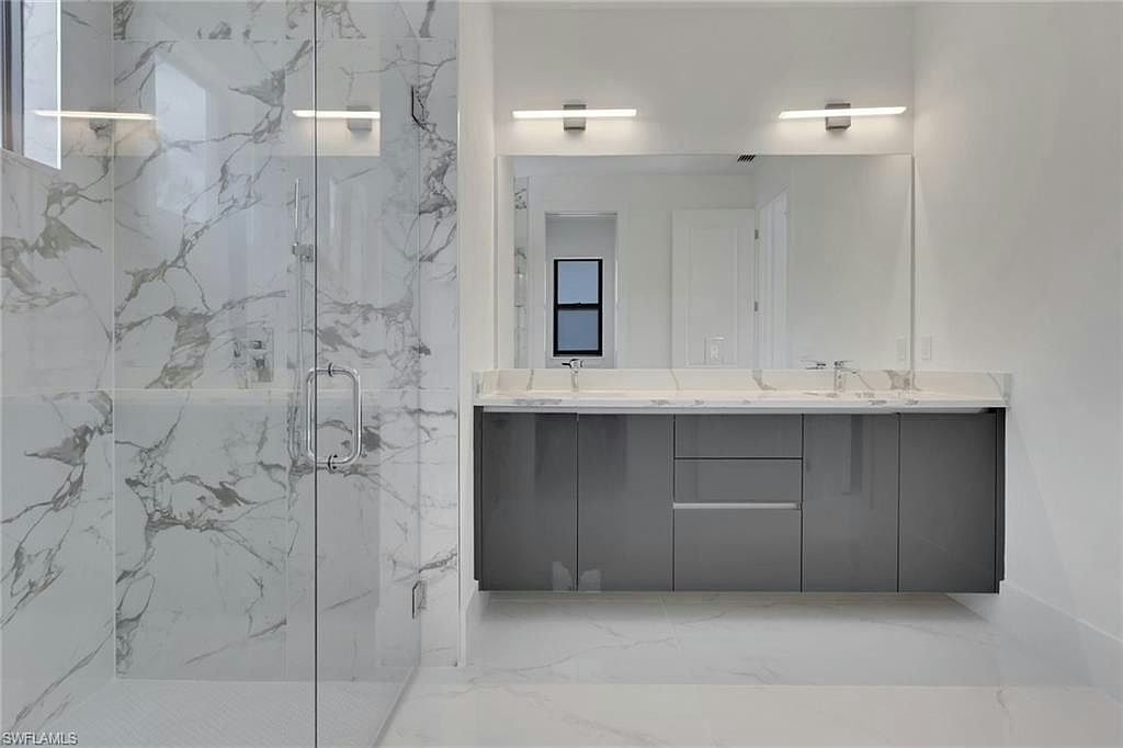 3780 6th AVE SE - Photo 18