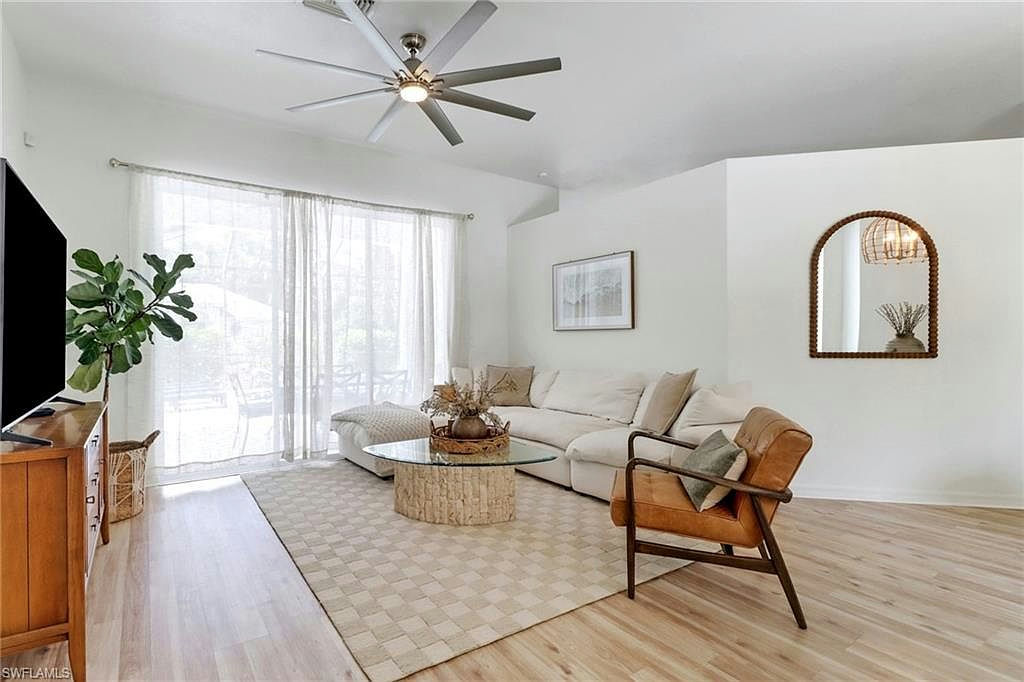 4730 16th AVE SE - Photo 7