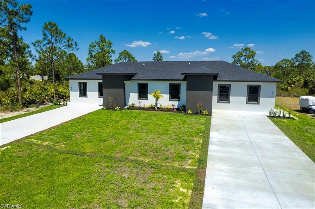 817/819 Eisenhower BLVD - Photo 4