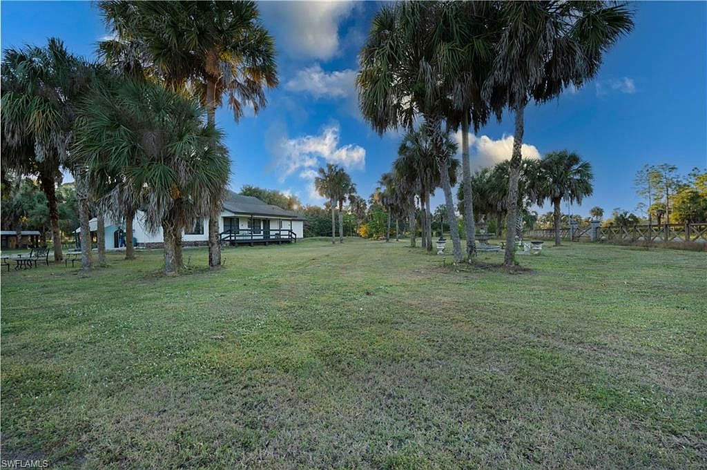 2630 18th AVE SE - Photo 3