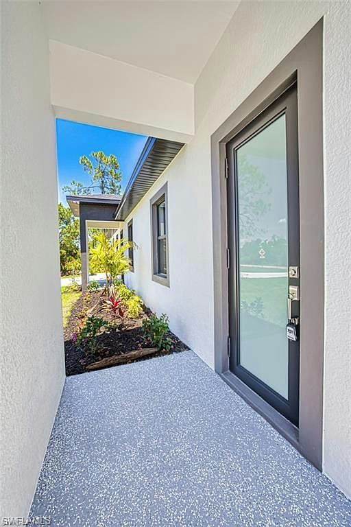 817/819 Eisenhower BLVD - Photo 6