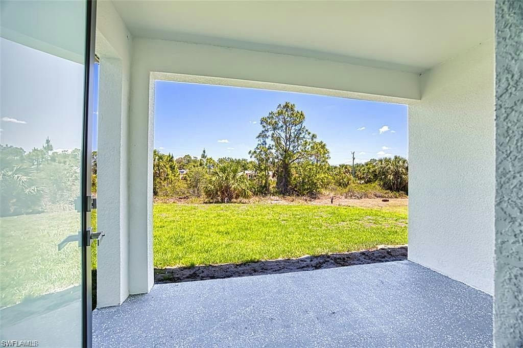 817/819 Eisenhower BLVD - Photo 21