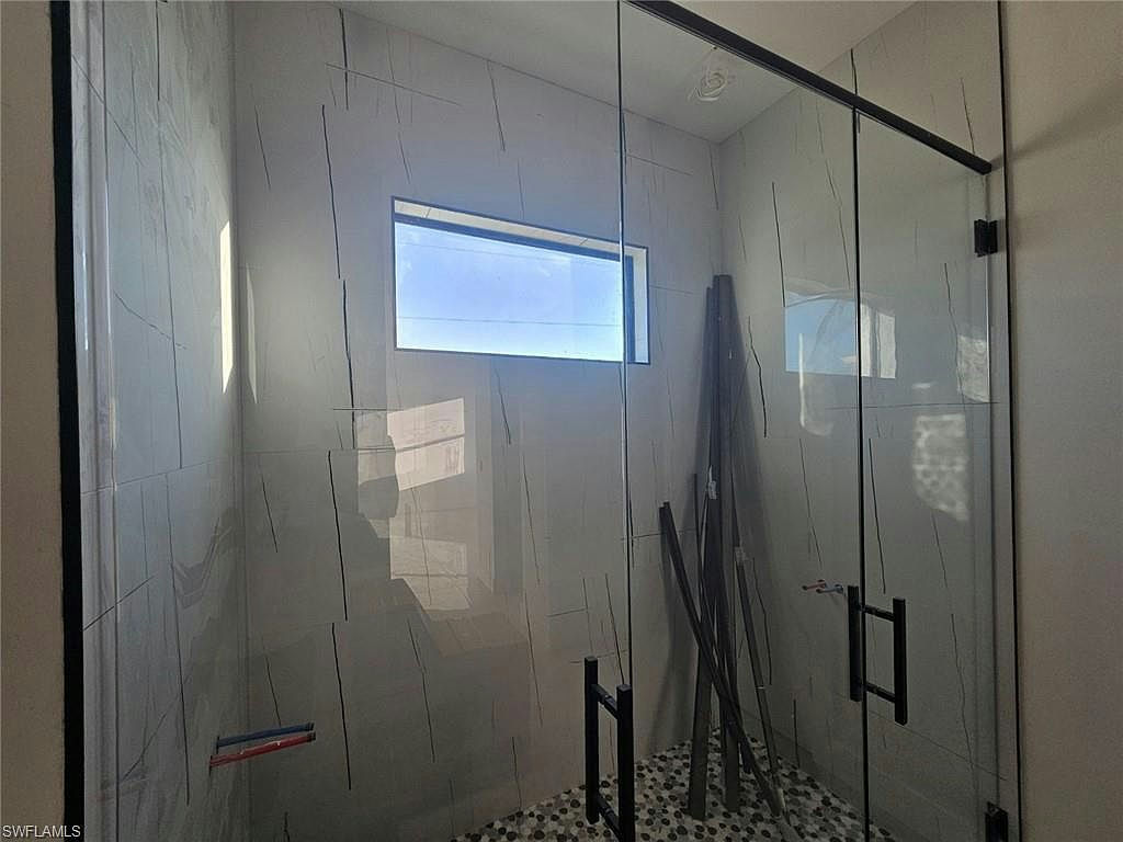 31 NW 19th TER - Photo 16