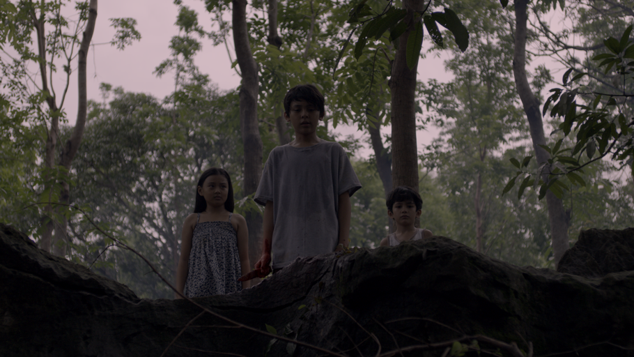 © Epicmedia Productions, Inc., iWant