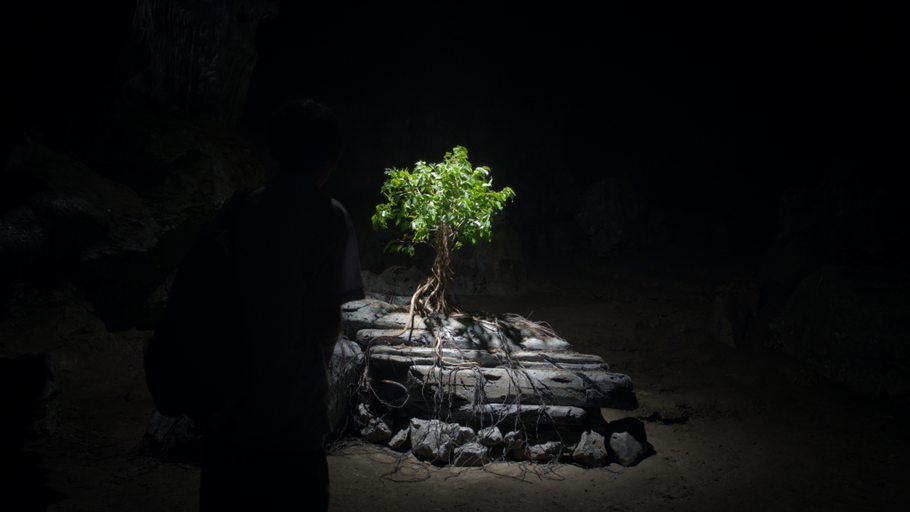 © Epicmedia Productions, Inc., iWant