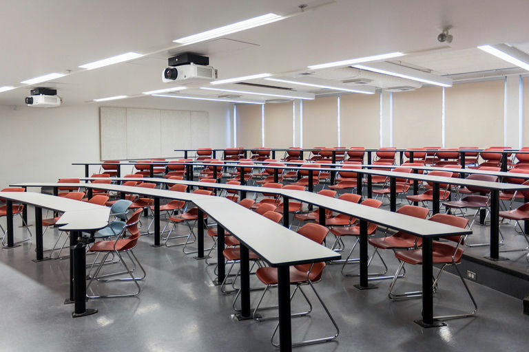 BUCH B213 - Image Gallery 1