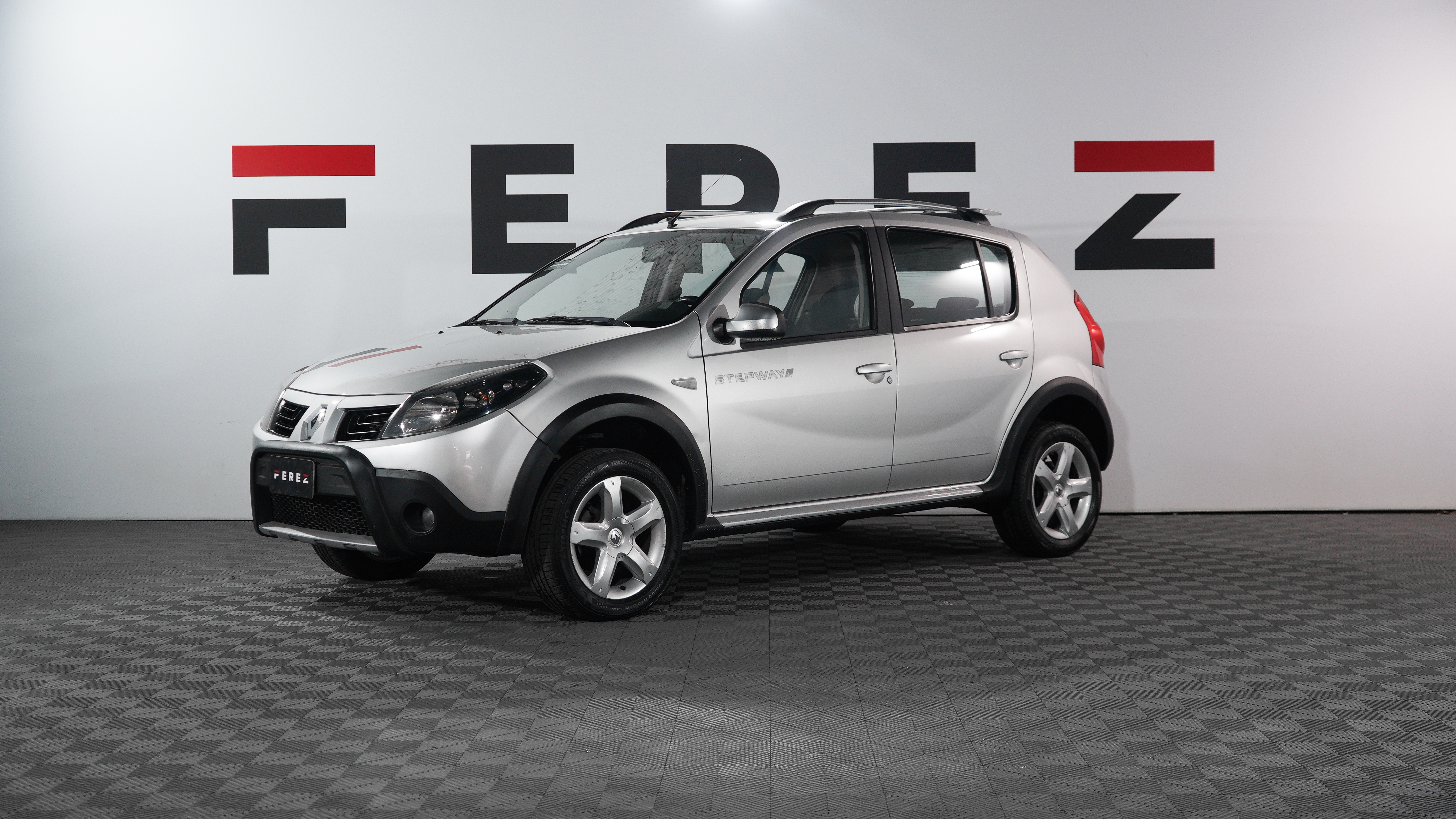 renault SANDERO STEPWAY CONFORT 1.6 16V