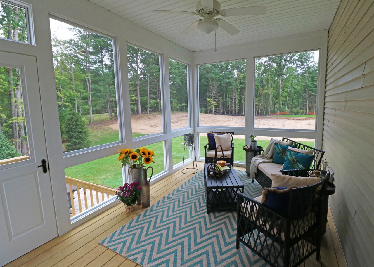 4 Brentwood - Castleton Ranch - Screened Porch