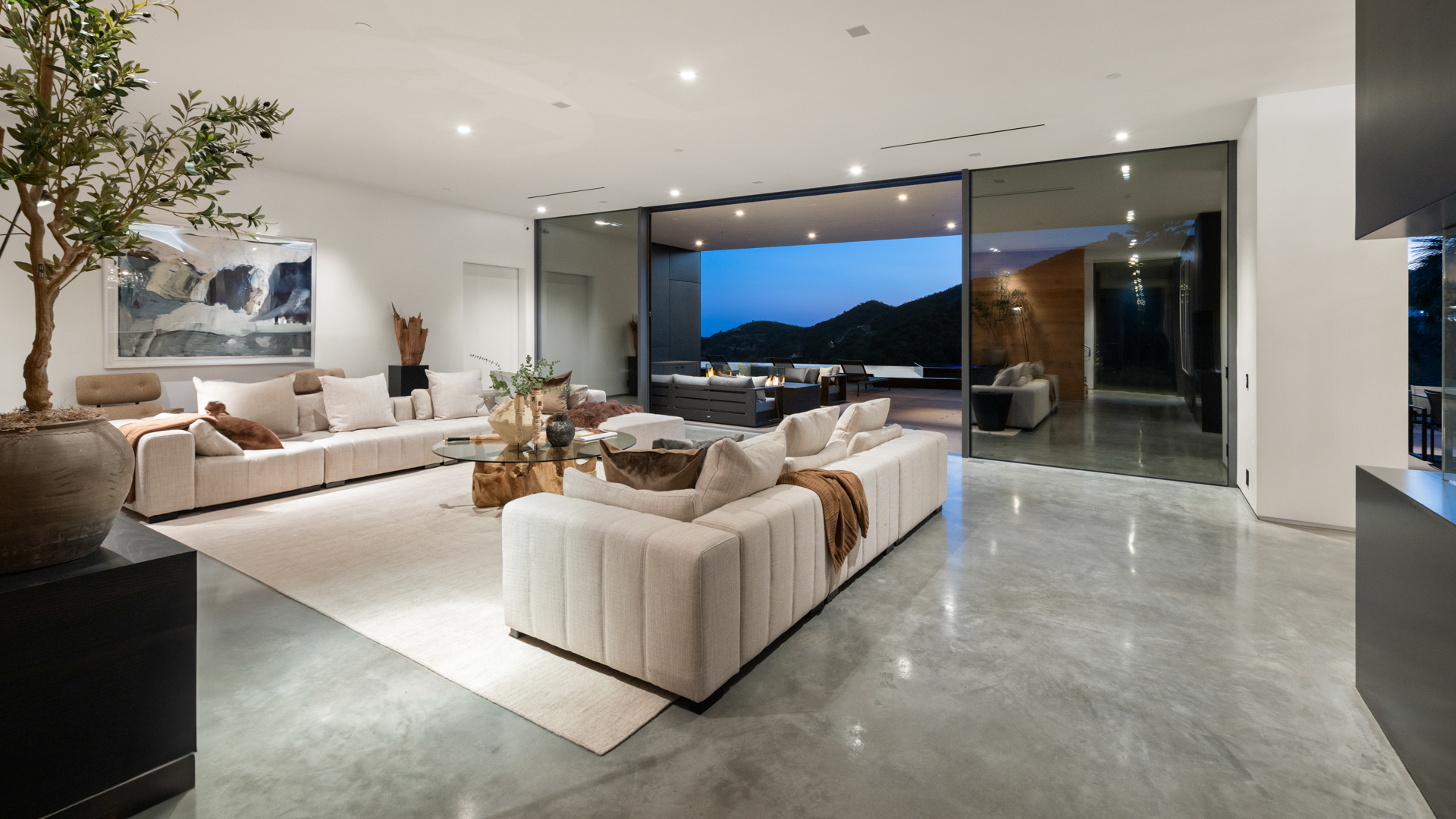 Real estate property located at 2341 Gloaming Way, Beverly Crest, Beverly Hills, CA