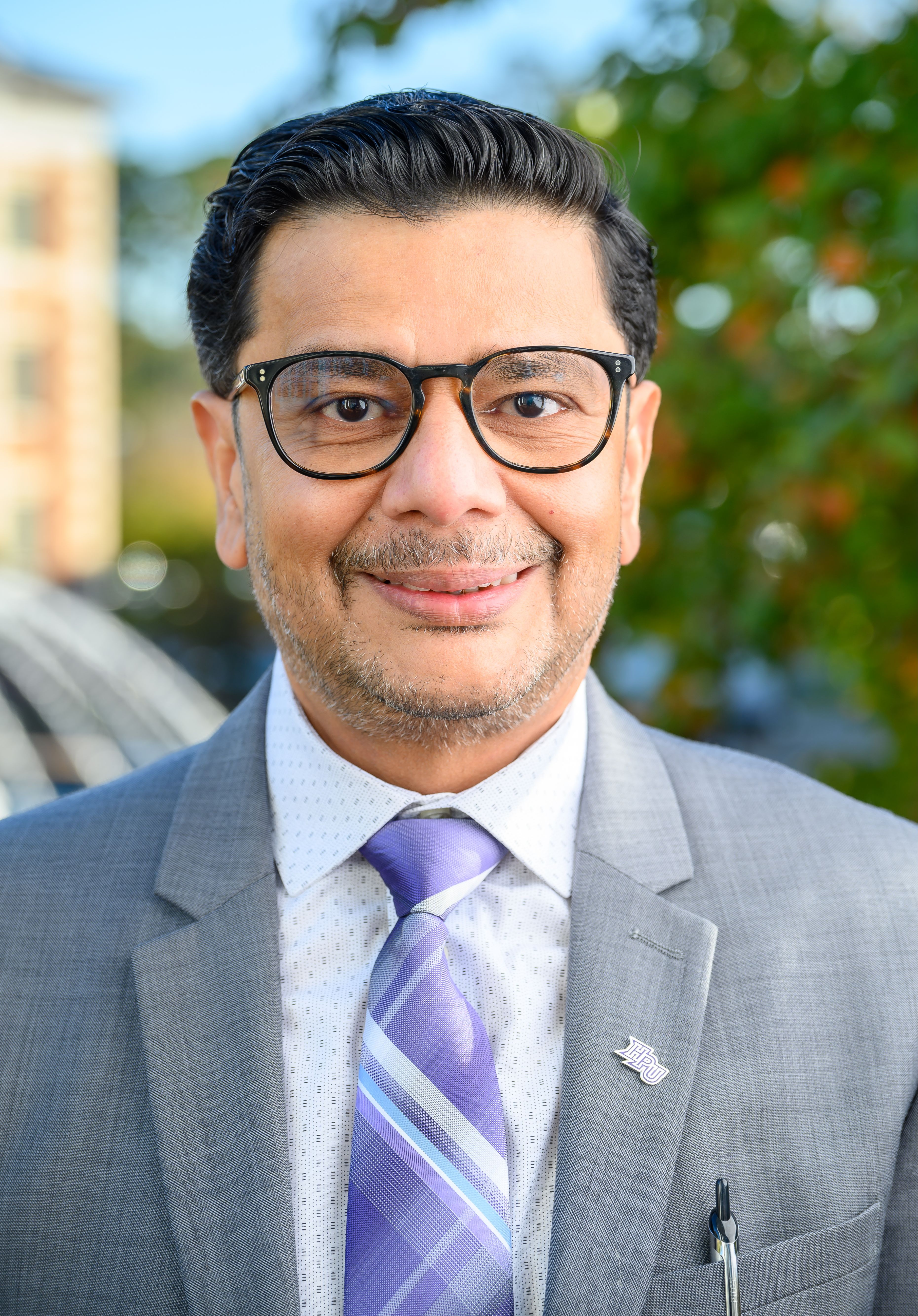 Dr. Iquebal Hasan, DDS