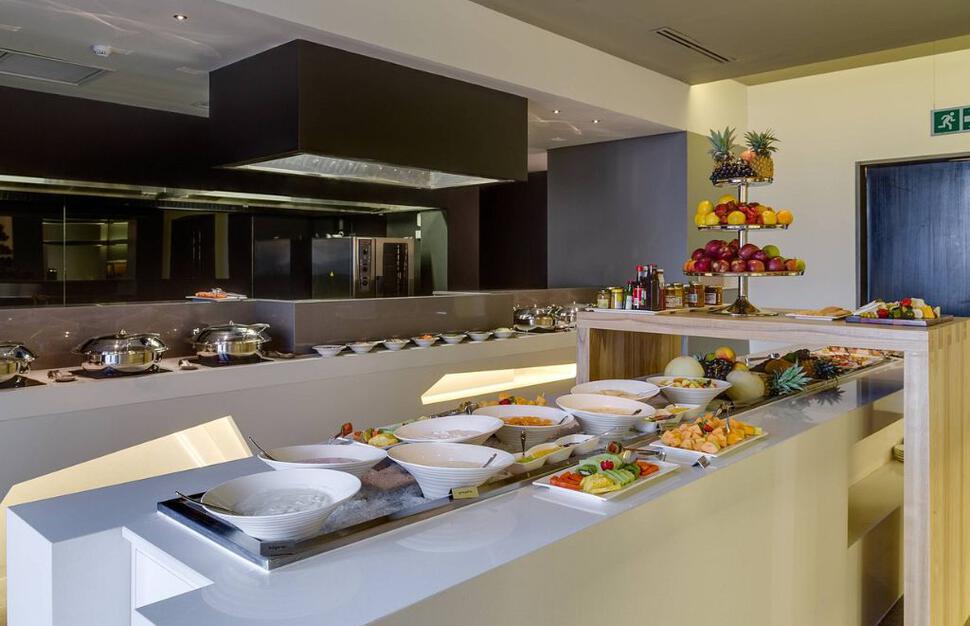 Protea-Hotel-Fire-Ice-by-Marriott-Pretoria-Menlyn-5.jpg