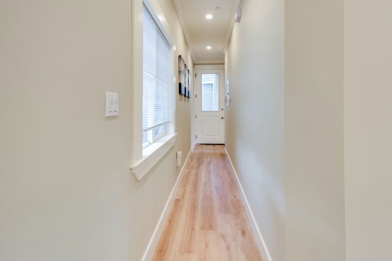 More Images - Image 2