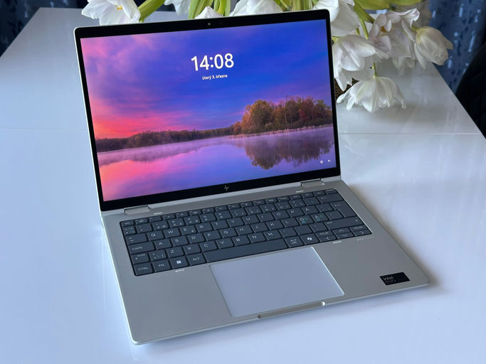 **HP Elite x360 1040 G11 (AN7D5AV)**
