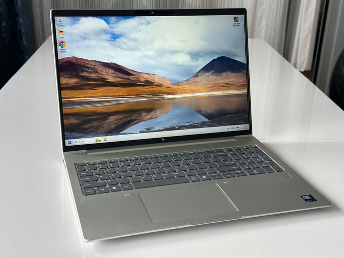 **HP EliteBook 6 G1i 16 Notebook PC (A26ZHEA)**
