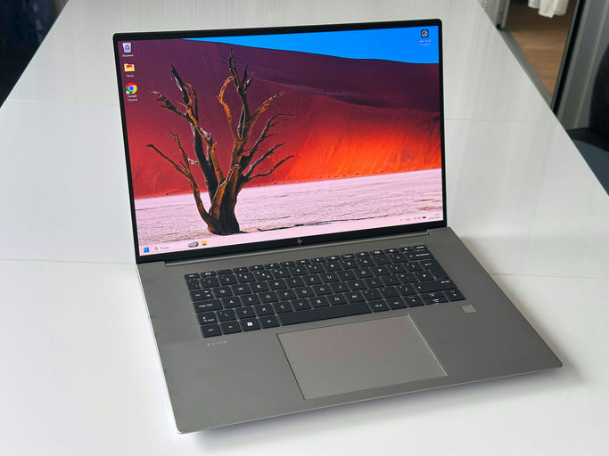 **HP ZBook Studio 16 G9 (62U59EA)**
