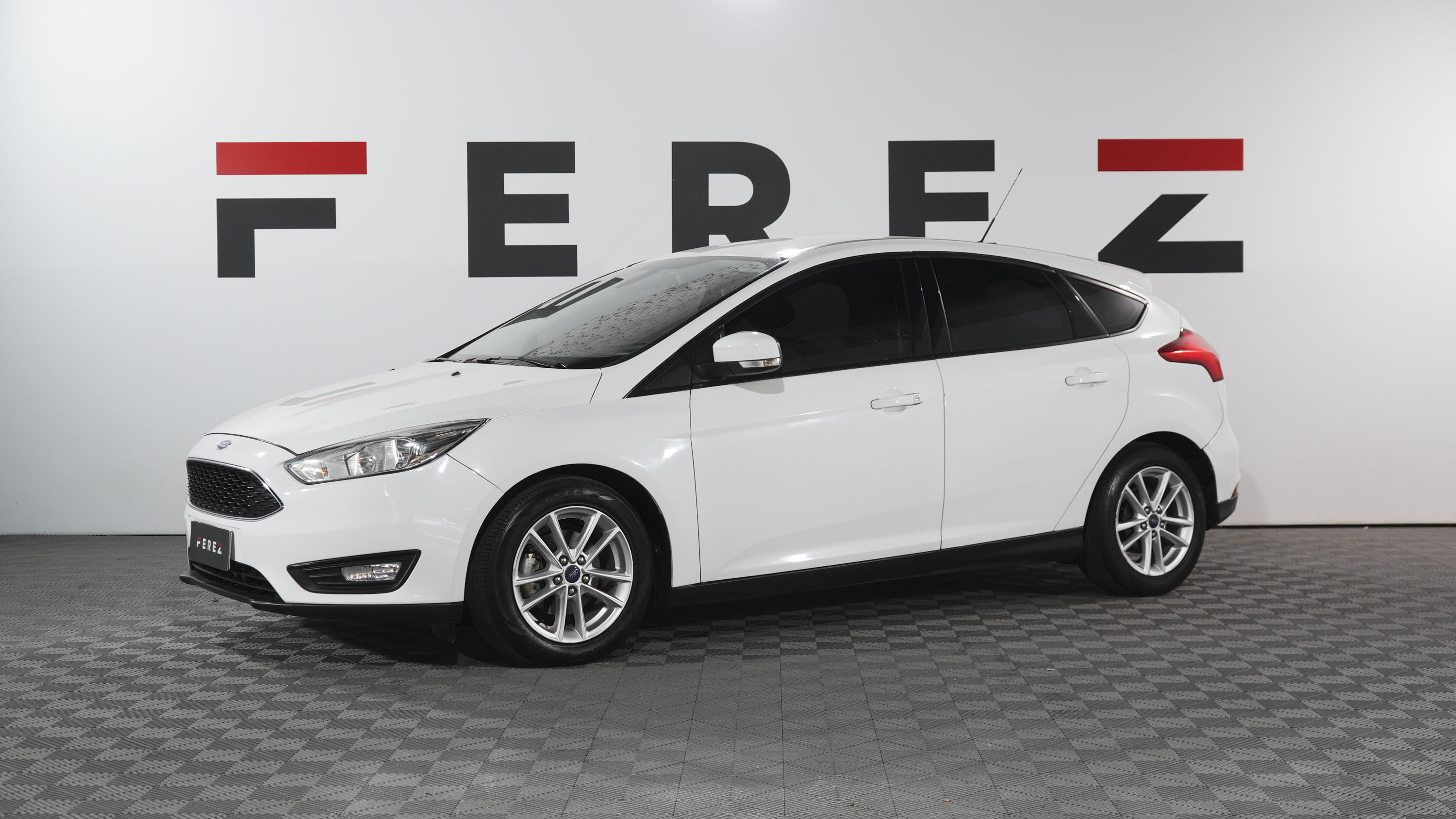 ford FOCUS 5P 1.6L N MT S