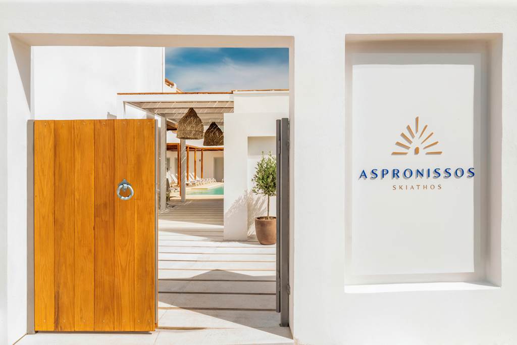 JSI_85695_Aspronissos_Skiathos_0724_02.jpg