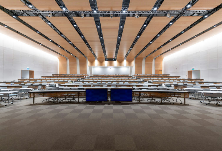 COM 201 - Image Gallery 1