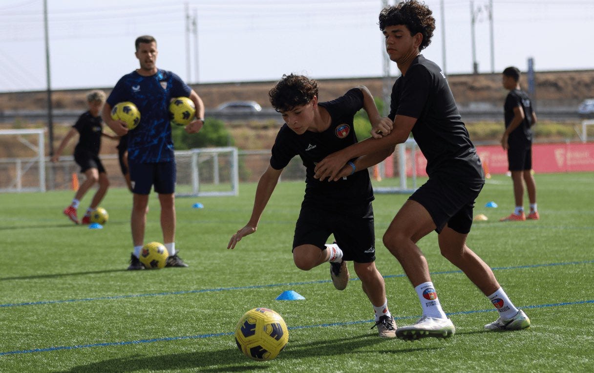 La importancia de la cantera en el fútbol: por qué la IA no puede reemplazar al talento humano