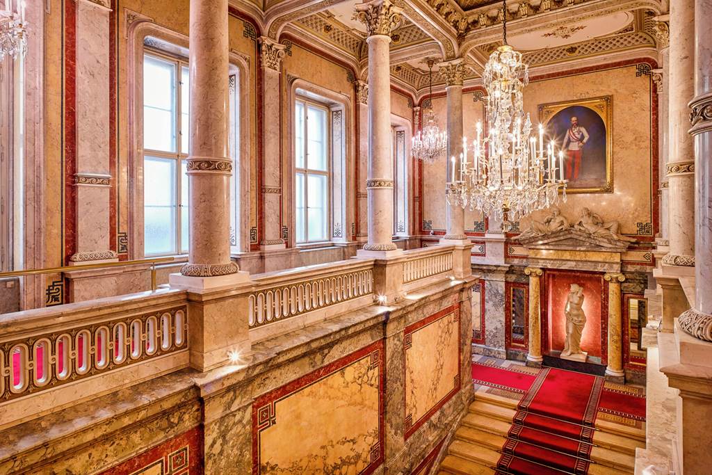 VIE_85745_Hotel_Imperial_a_Luxury_Collection_Hotel_Vienna_0723_04.jpg