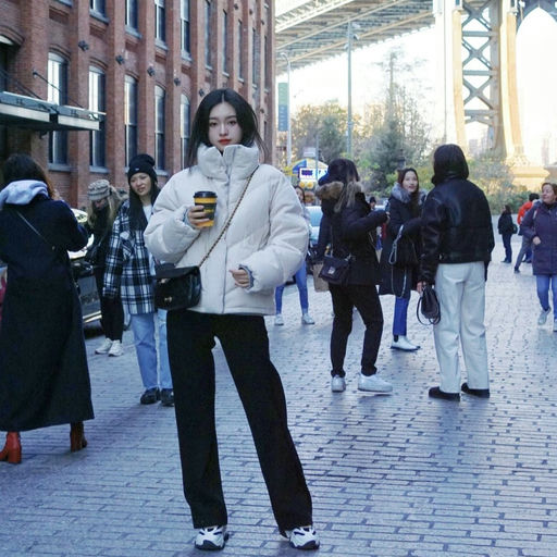 【小红书爆火】Aritzia 羽绒，应季下折