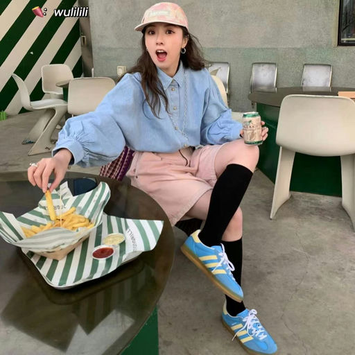 adidas galleze热门新年限定，终于上架北美