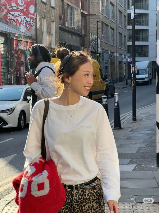 【黑/白补码】小🍠热门