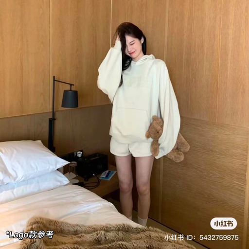 【不到 $100 就有】Essentials 卫衣/毛衣，应季入手