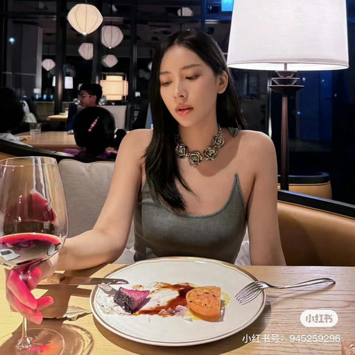 【夏天很难买】Y/Project 隐形吊带连衣裙，最热卖黑色