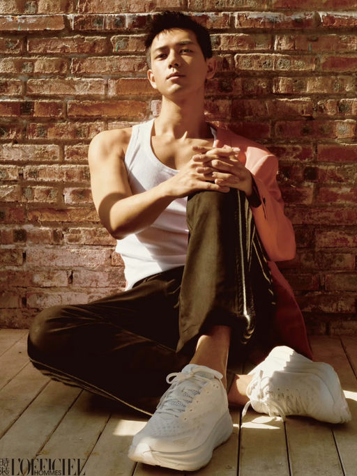 【Hoka 6折！】队友福利，云感跑鞋