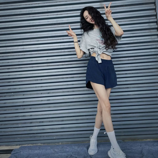 【喵喵真爱短裤】首下折，极少黄金码