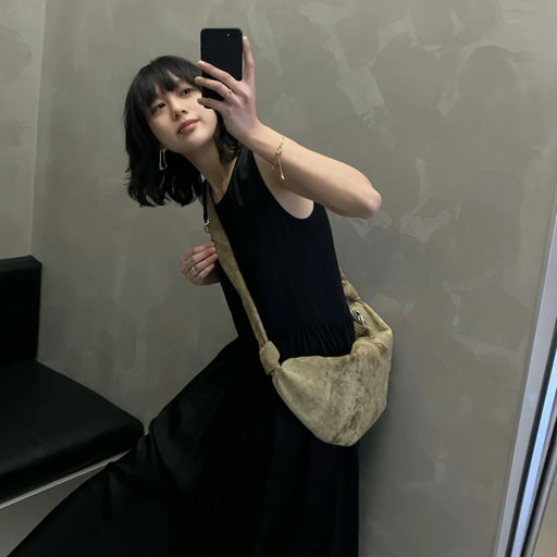 【新款牛角首折】【永不撞包~】