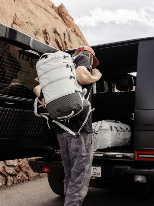 【鞋子/电脑住单间】【包内也井井有条】