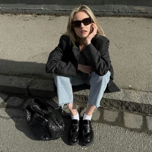 【近年来最好价！】prada乐福，67折